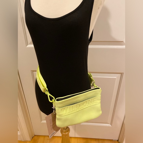 NEW WILD ONE Treat Pouch and Poop Bag Carrier 💩 💚 - Picture 6 of 11